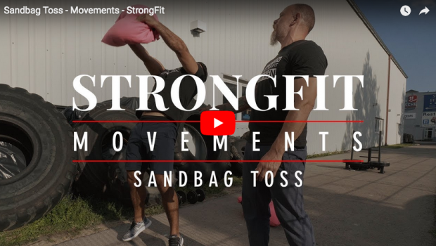Tuto StrongFit : Comment bien exécuter un Sandbag Toss