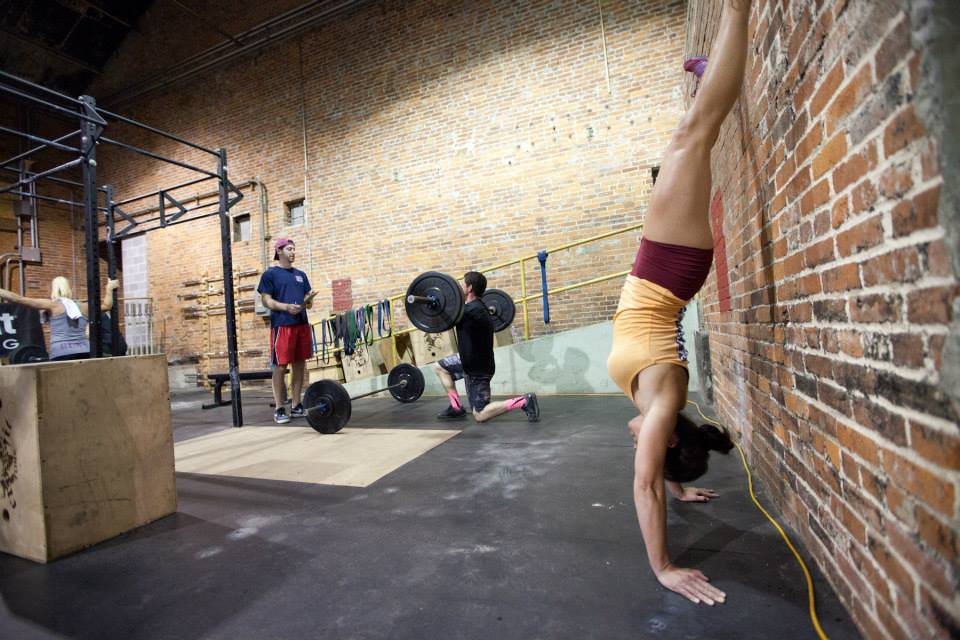 exercices strict hspu crossfit
