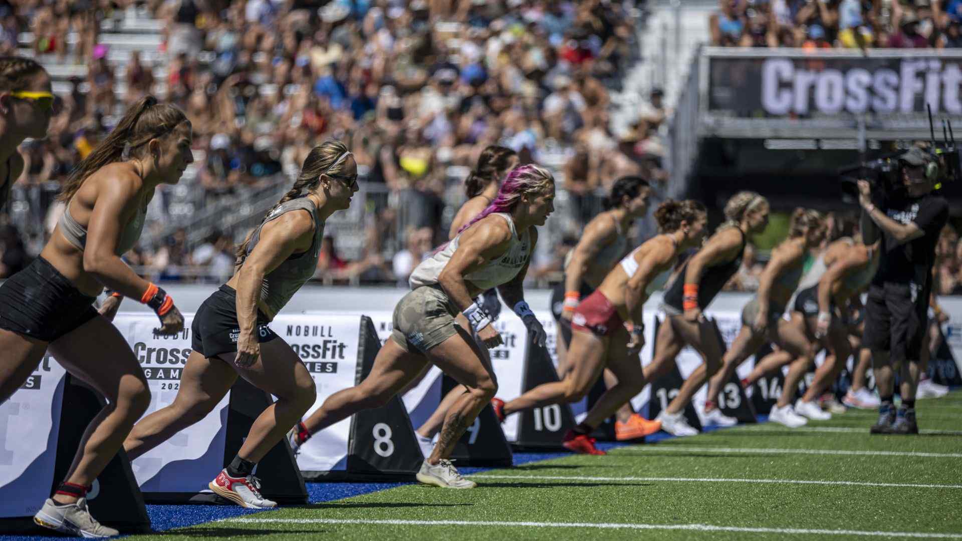 Statistiques (âge, poids, taille) des athlètes qualifiés aux CrossFit